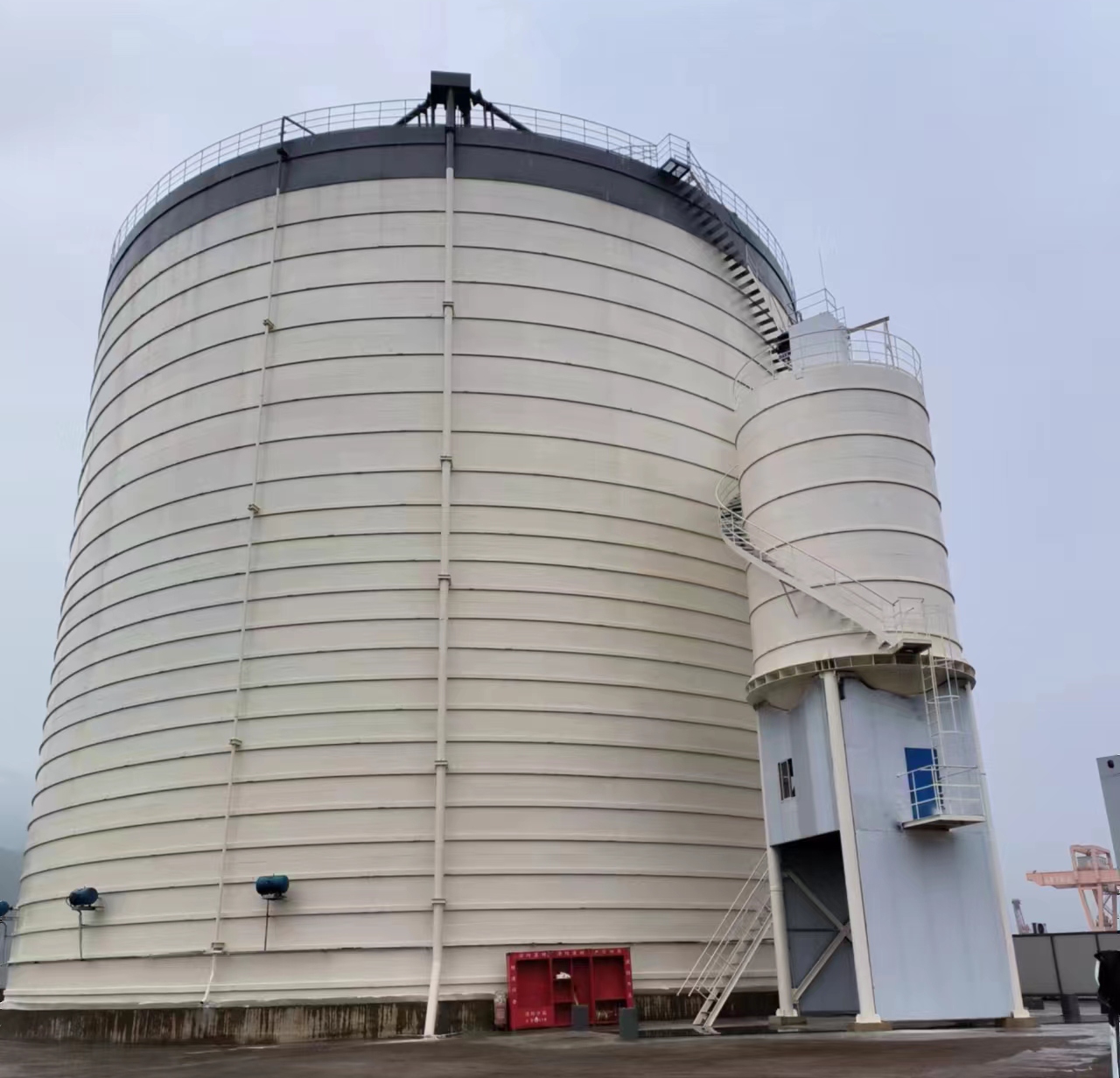 英德10万吨水泥钢板库